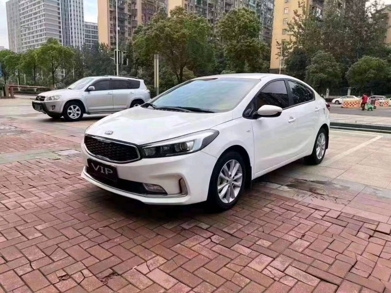 衡阳18年起亚K32