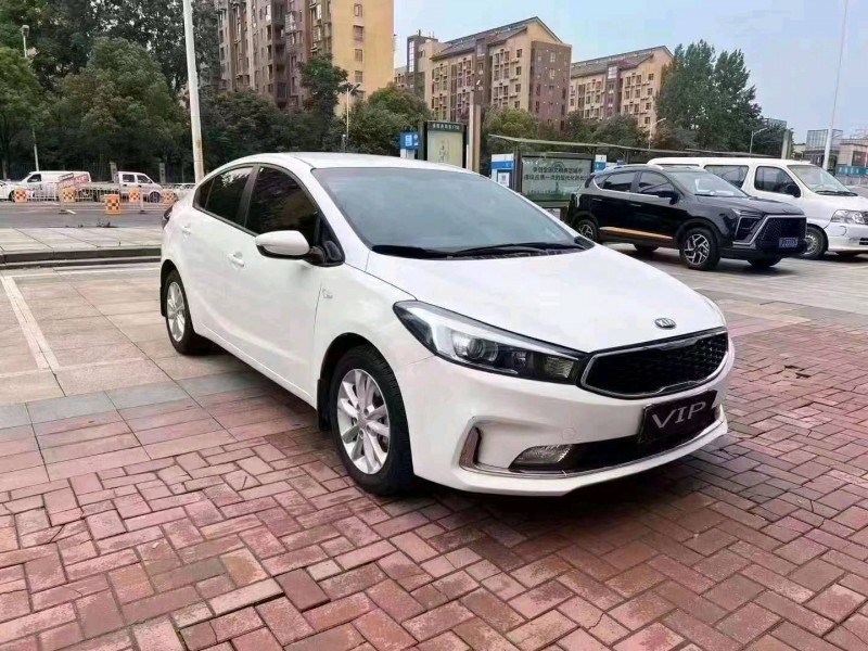 衡阳18年起亚K33