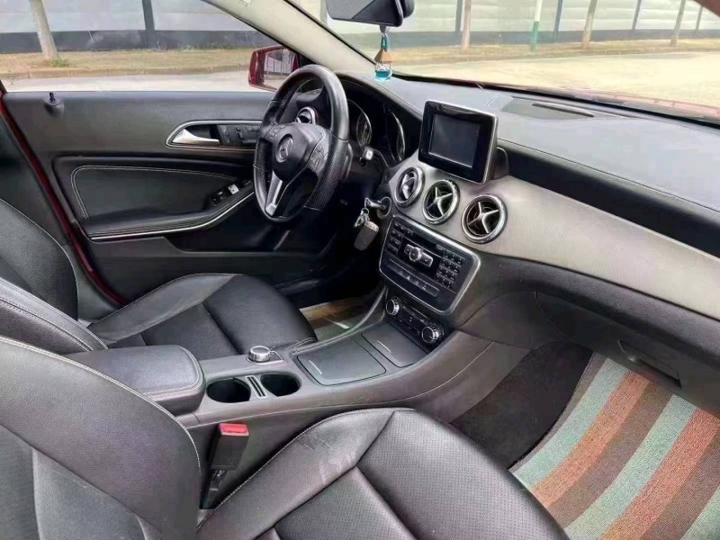 淮南15年奔驰GLA8