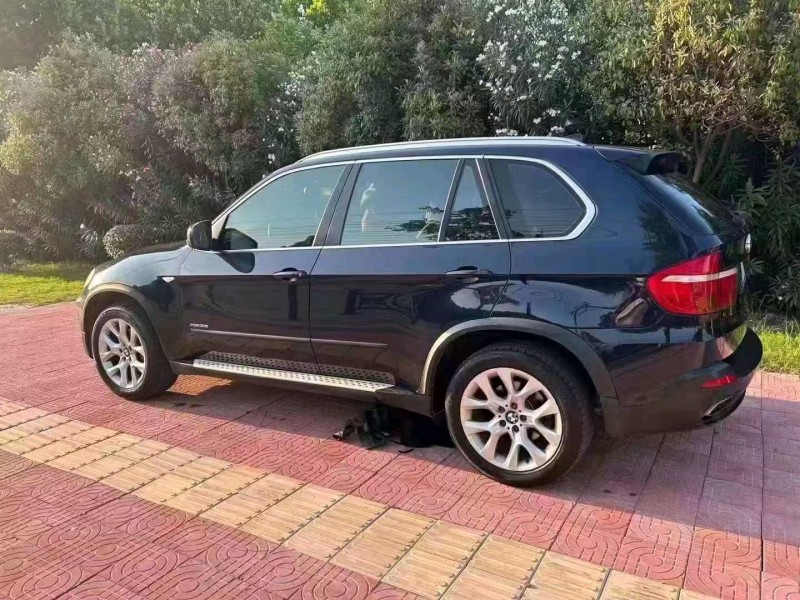 淮南10年宝马X57