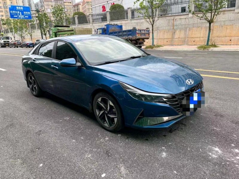 衡阳21年现代伊兰特2