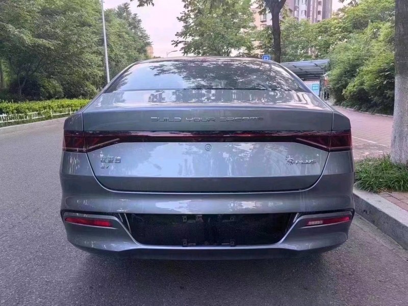 枣庄23年比亚迪秦6