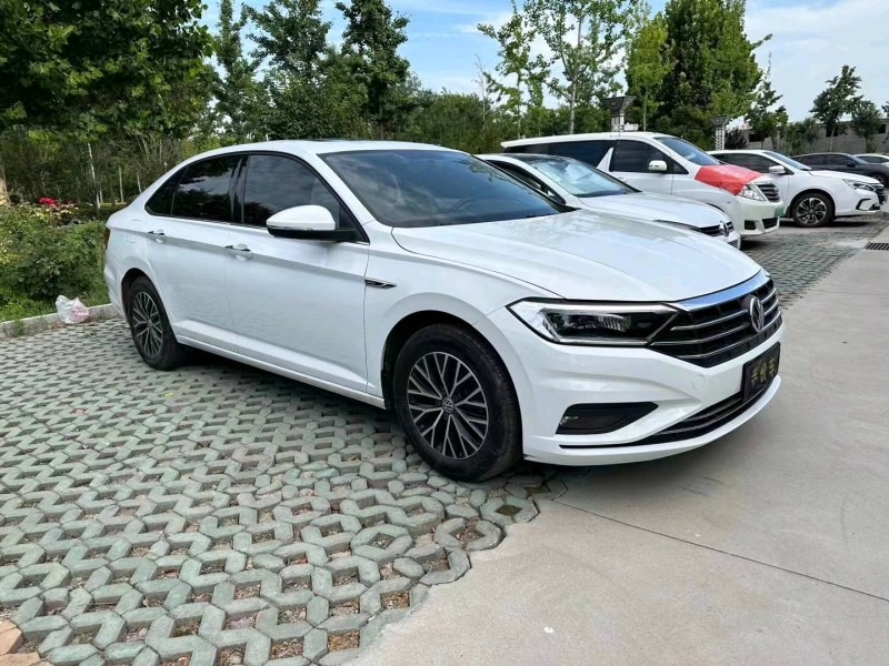 济宁21年大众速腾3