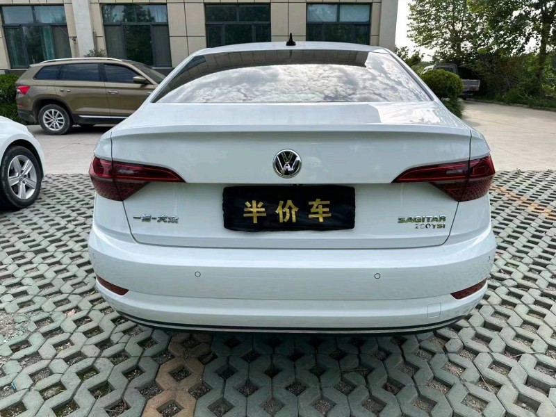 济宁21年大众速腾9