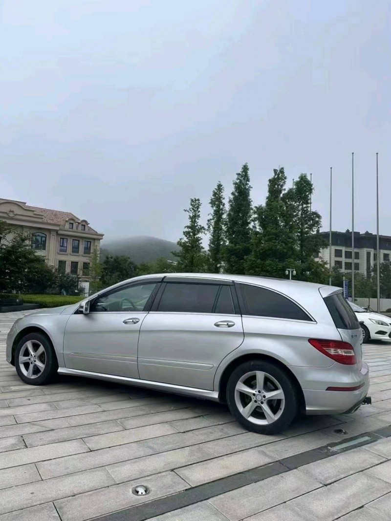 东营12年奔驰R4