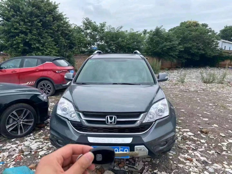 咸陽12年本田CRV1