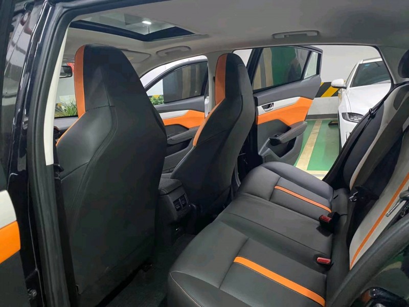 成都22年东风奕炫7