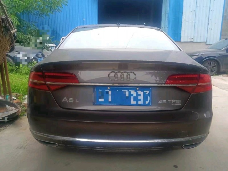 枣庄15年奥迪A8L2