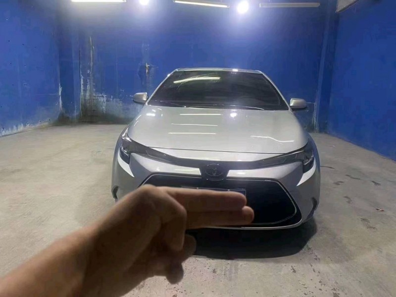 宜昌21年丰田雷凌1