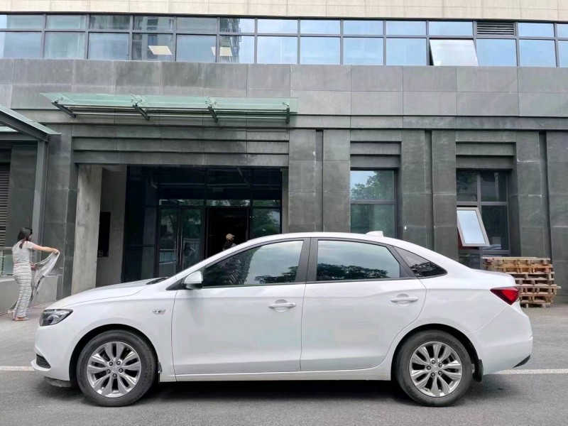 成都20年别克英朗3