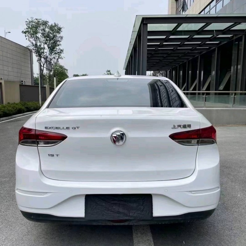 成都20年别克英朗5