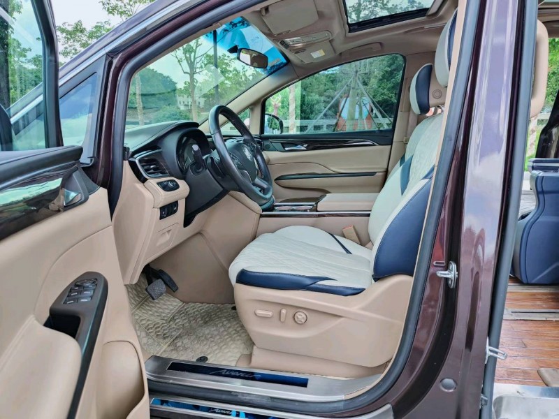 东莞17年别克GL86