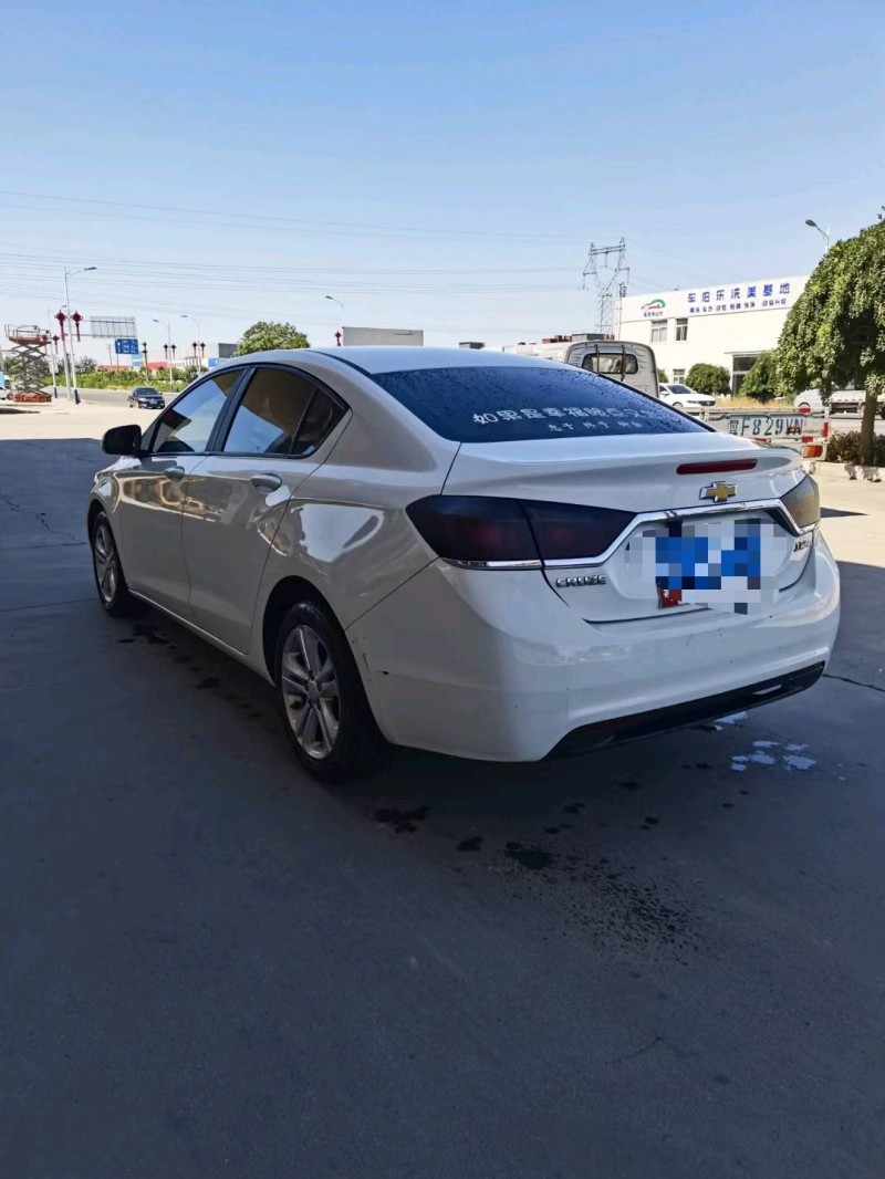 保定15年雪佛兰科鲁兹8