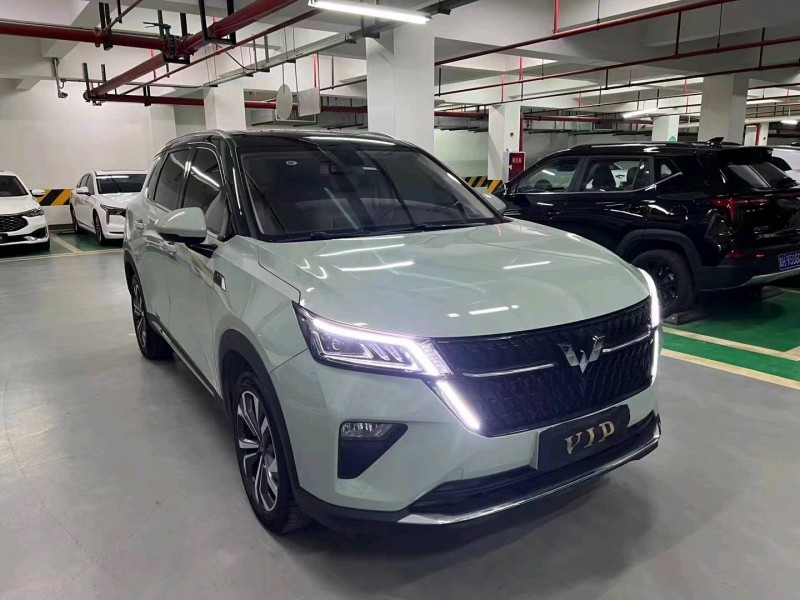 成都21年五菱汽車星辰2