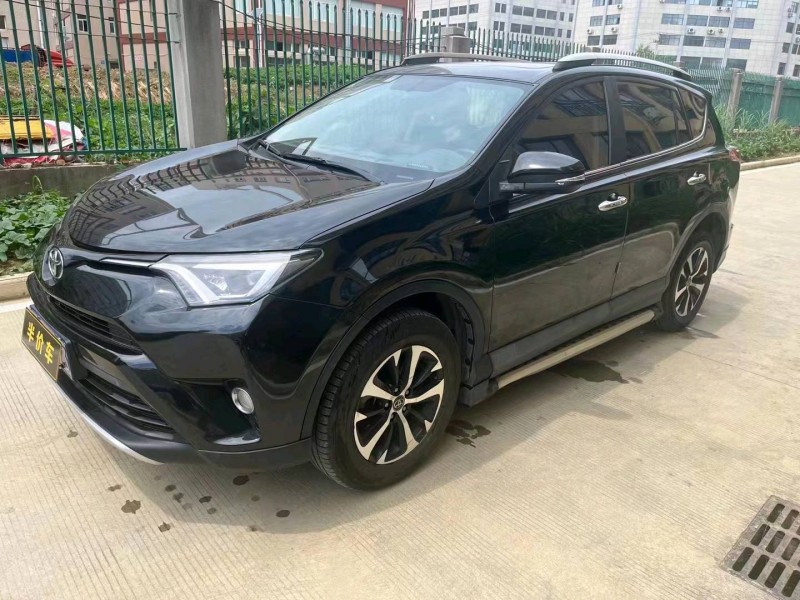 邯郸17年丰田RAV4荣放8