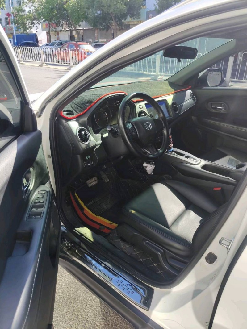 保定16年本田XRV6