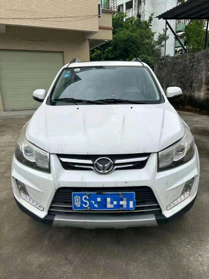 深圳17年北汽幻速S31