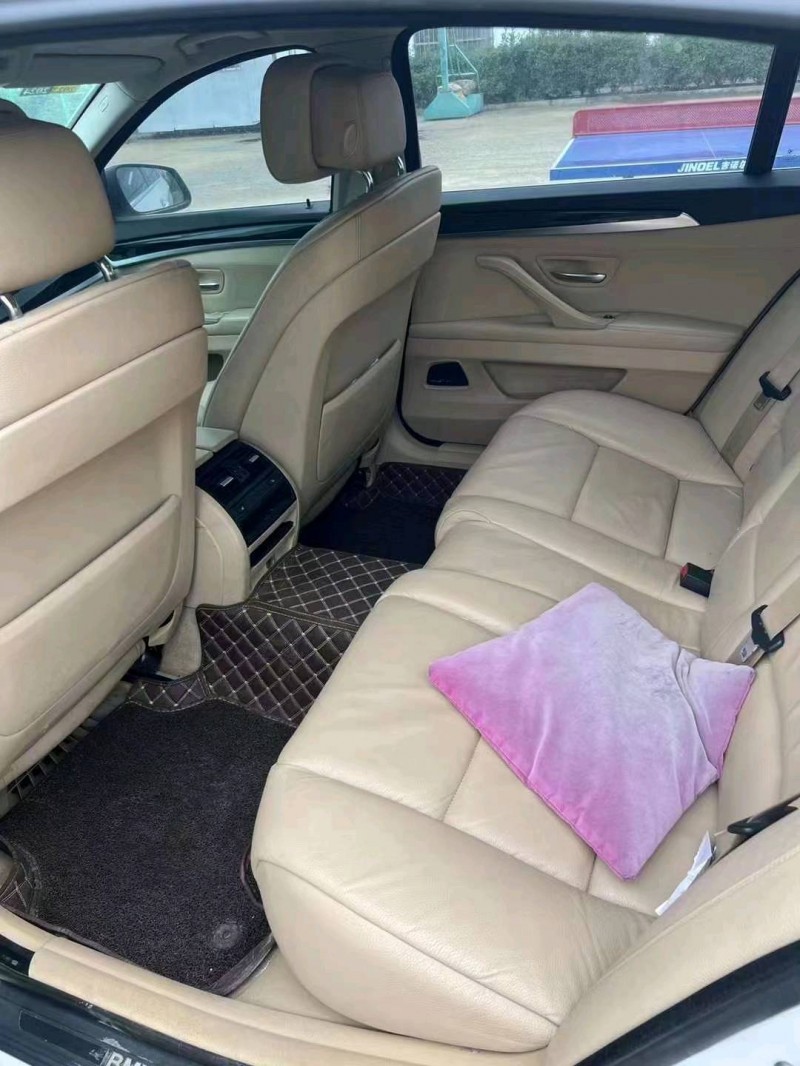 济南12年宝马5系7