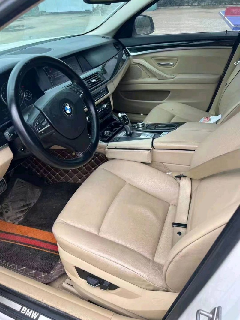 济南12年宝马5系8