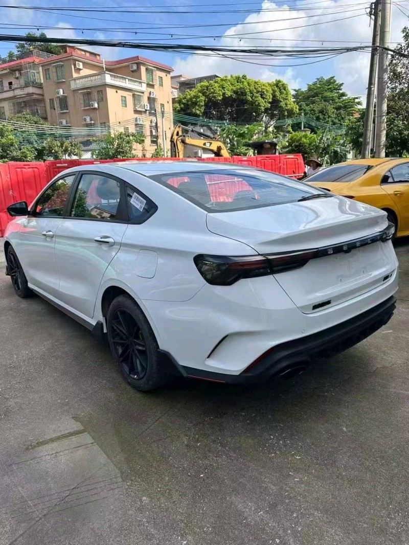 珠海23年吉利缤瑞6