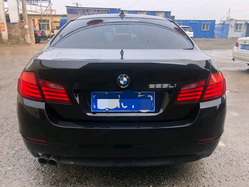 保定13年宝马5系9