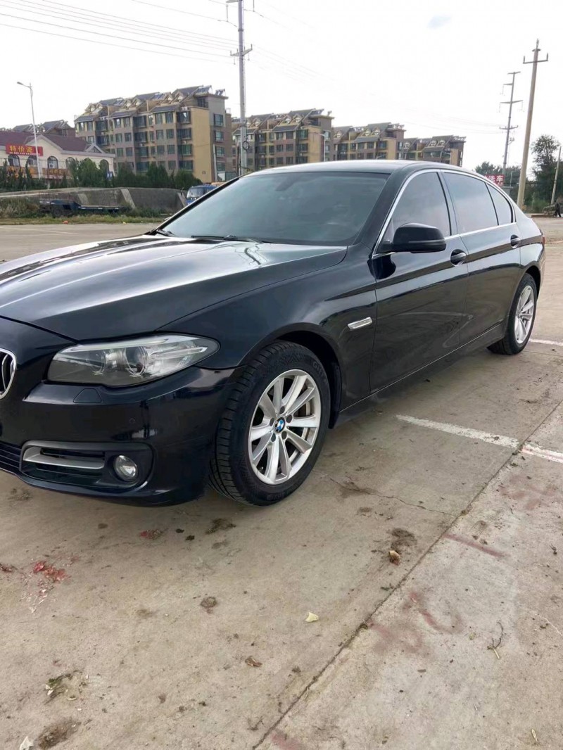 济南16年宝马5系3