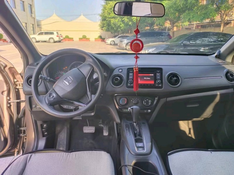 保定16年本田XRV7