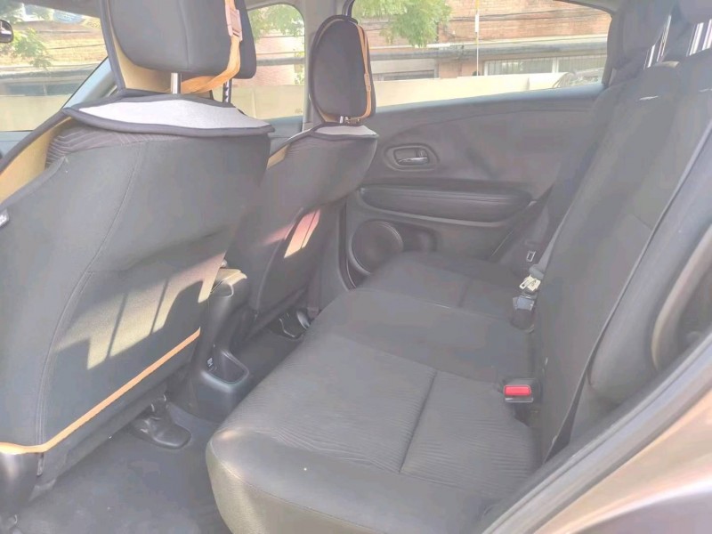 保定16年本田XRV8