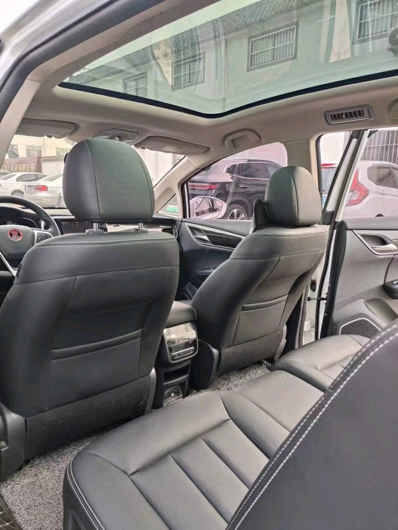 淄博18年比亚迪宋MAX4