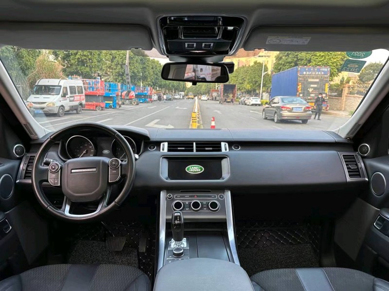 深圳18年路虎揽胜运动6