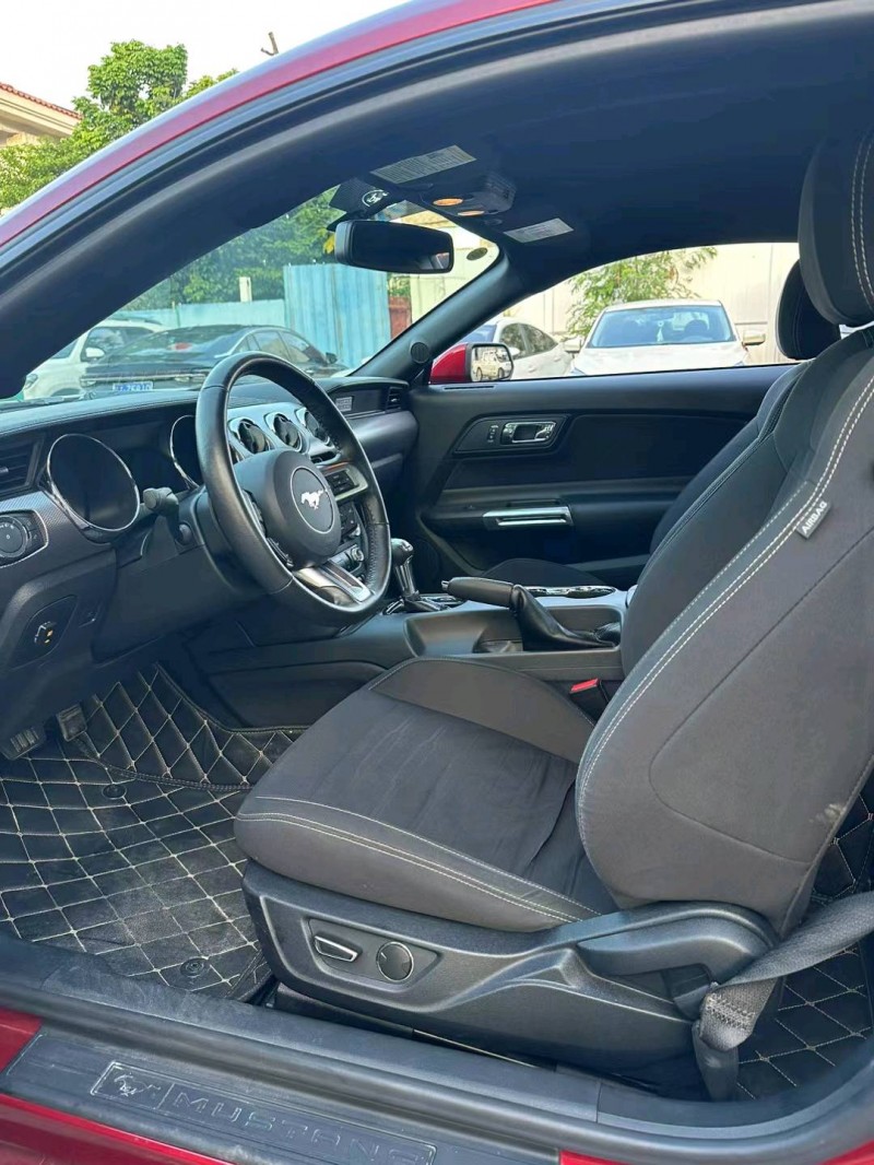 广州16年福特野马5