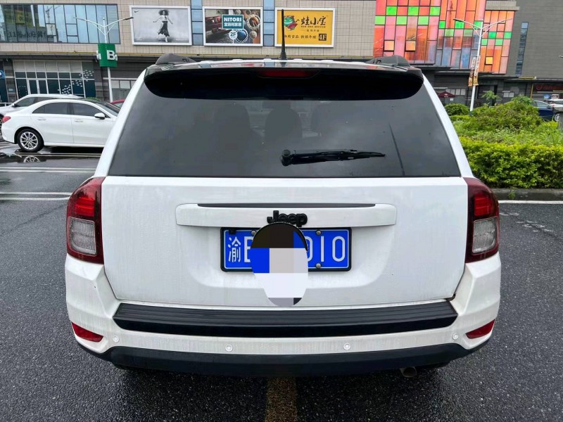 广州14年Jeep指南者9