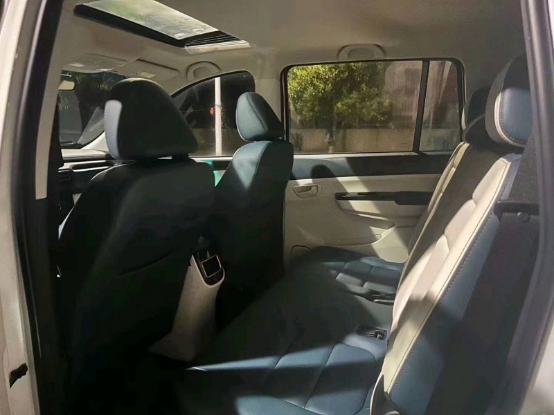 紹興23年SWM斯威汽車大虎6