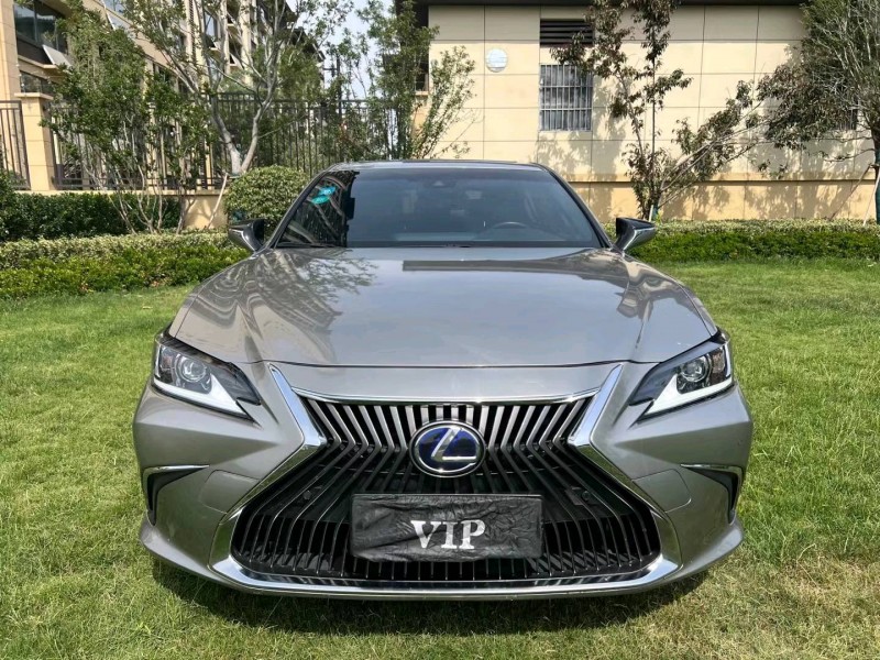 济宁20年雷克萨斯ES1