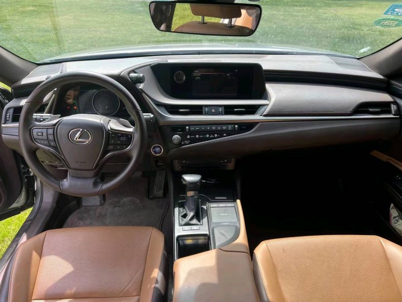 济宁20年雷克萨斯ES4