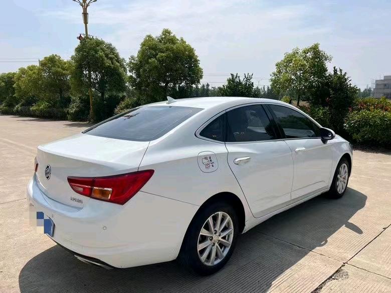 盐城16年别克威朗4