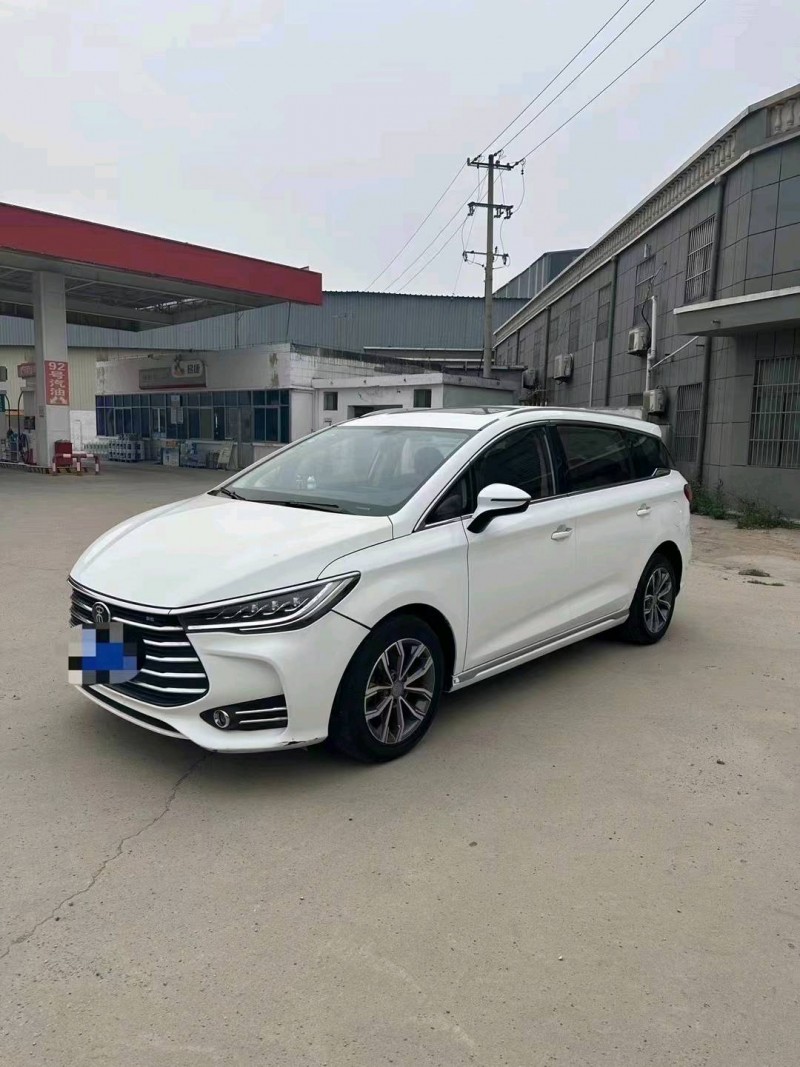 枣庄19年比亚迪宋MAX3