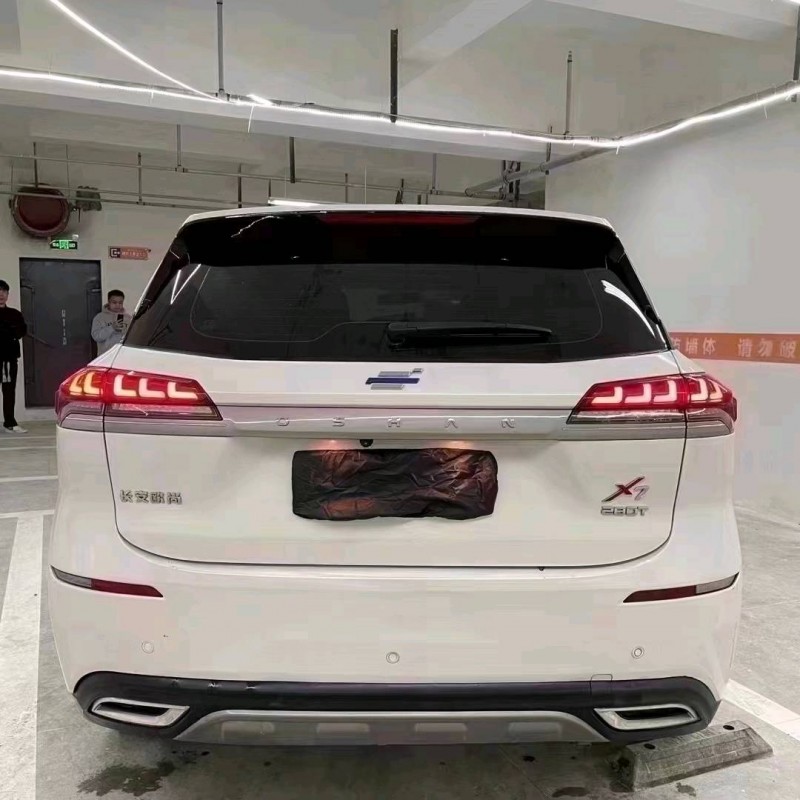 成都20年長安汽車歐尚6