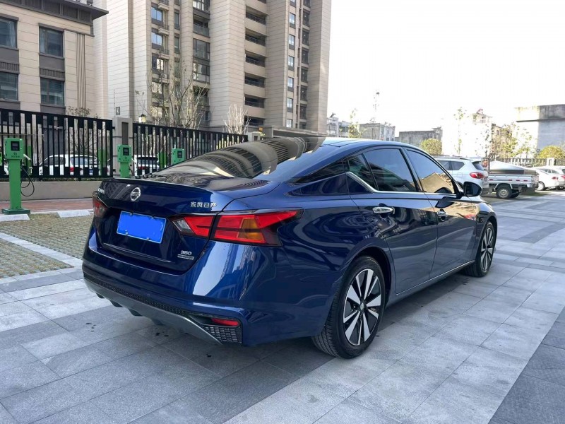 淮南22年日产天籁6