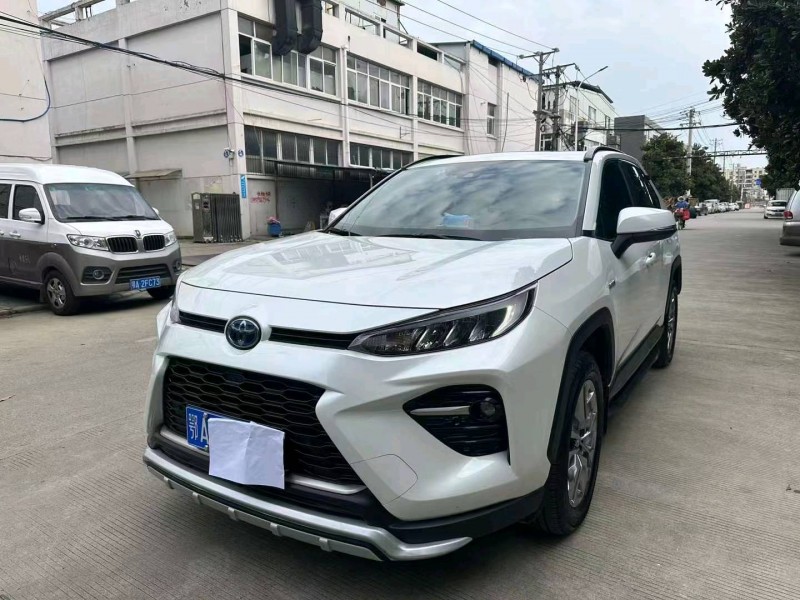 宜昌21年丰田威兰达7