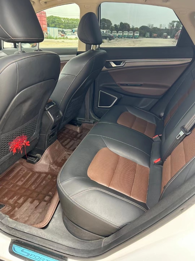 徐州18年吉利帝豪GS7