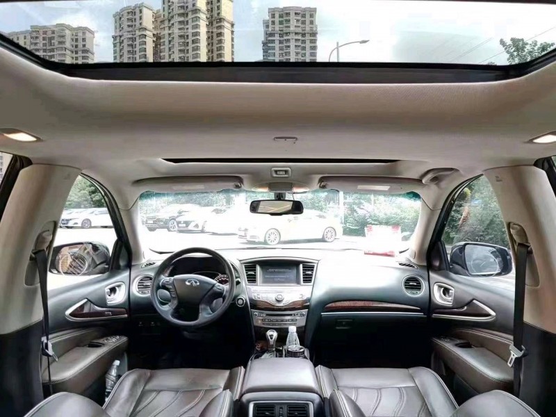 珠海18年英菲尼迪QX608