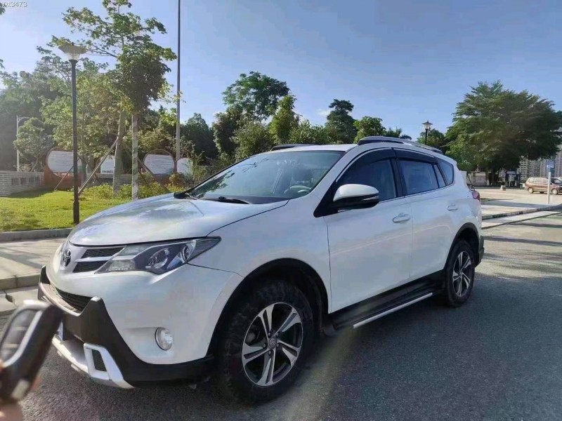 珠海16年丰田RAV4荣放3
