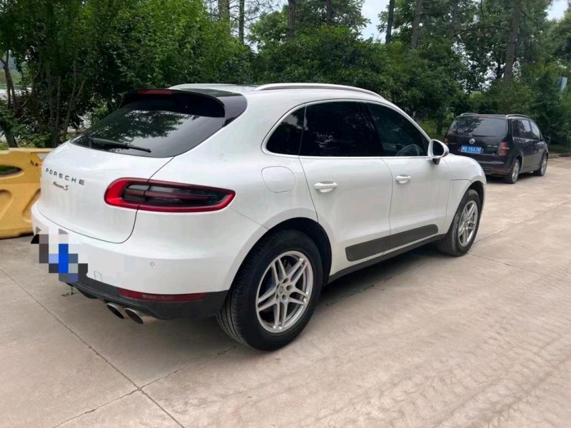 湖州16年保时捷Macan2