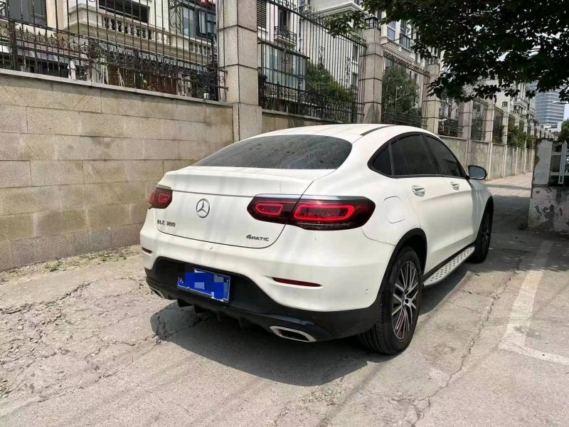 苏州20年奔驰GLC2