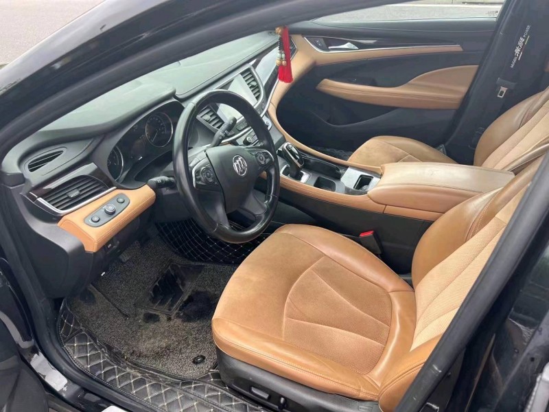 东营18年别克君越6