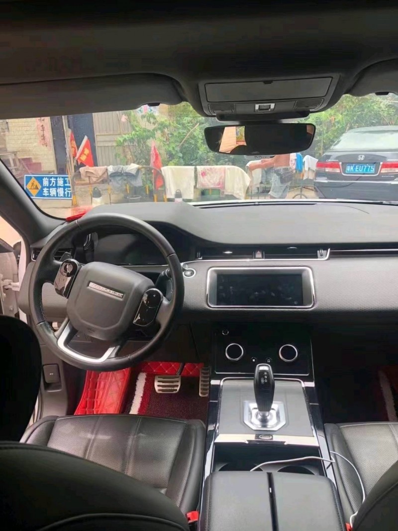 广州20年路虎极光5