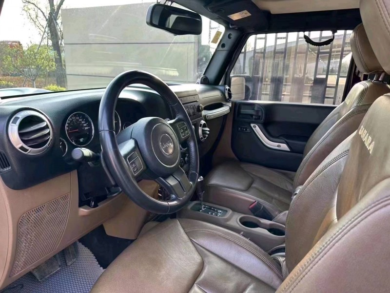 邢台14年Jeep牧马人7