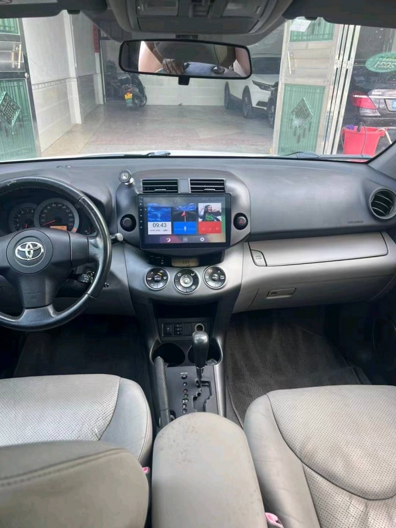 枣庄11年丰田RAV44