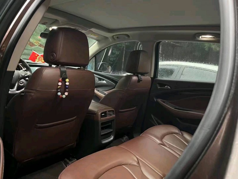 枣庄21年别克昂科威3